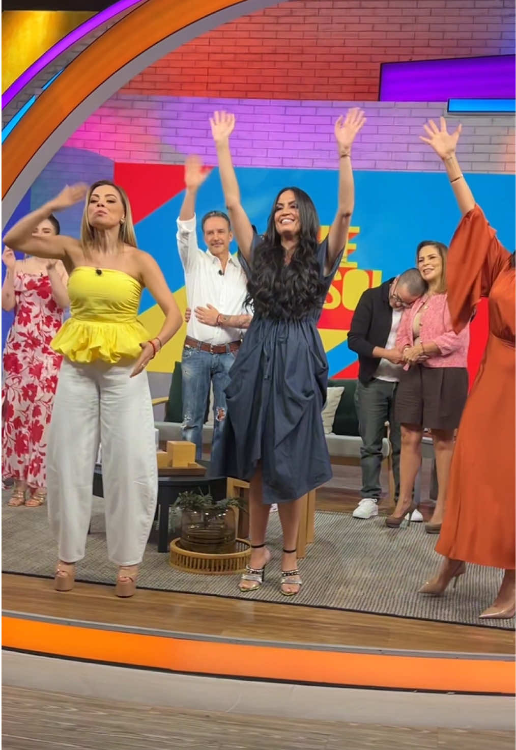 @Sale el Sol TV