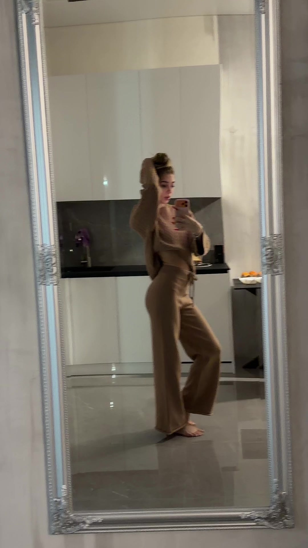 @тгк:EleonoraAylin