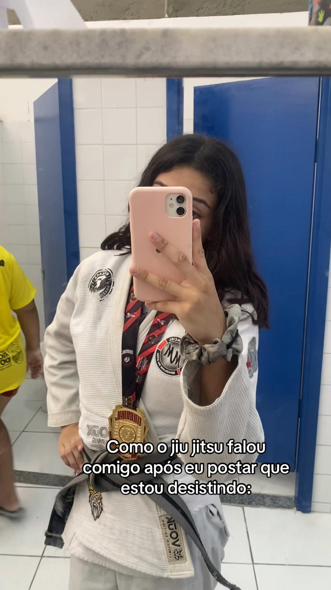 @Isadoragnclvz
