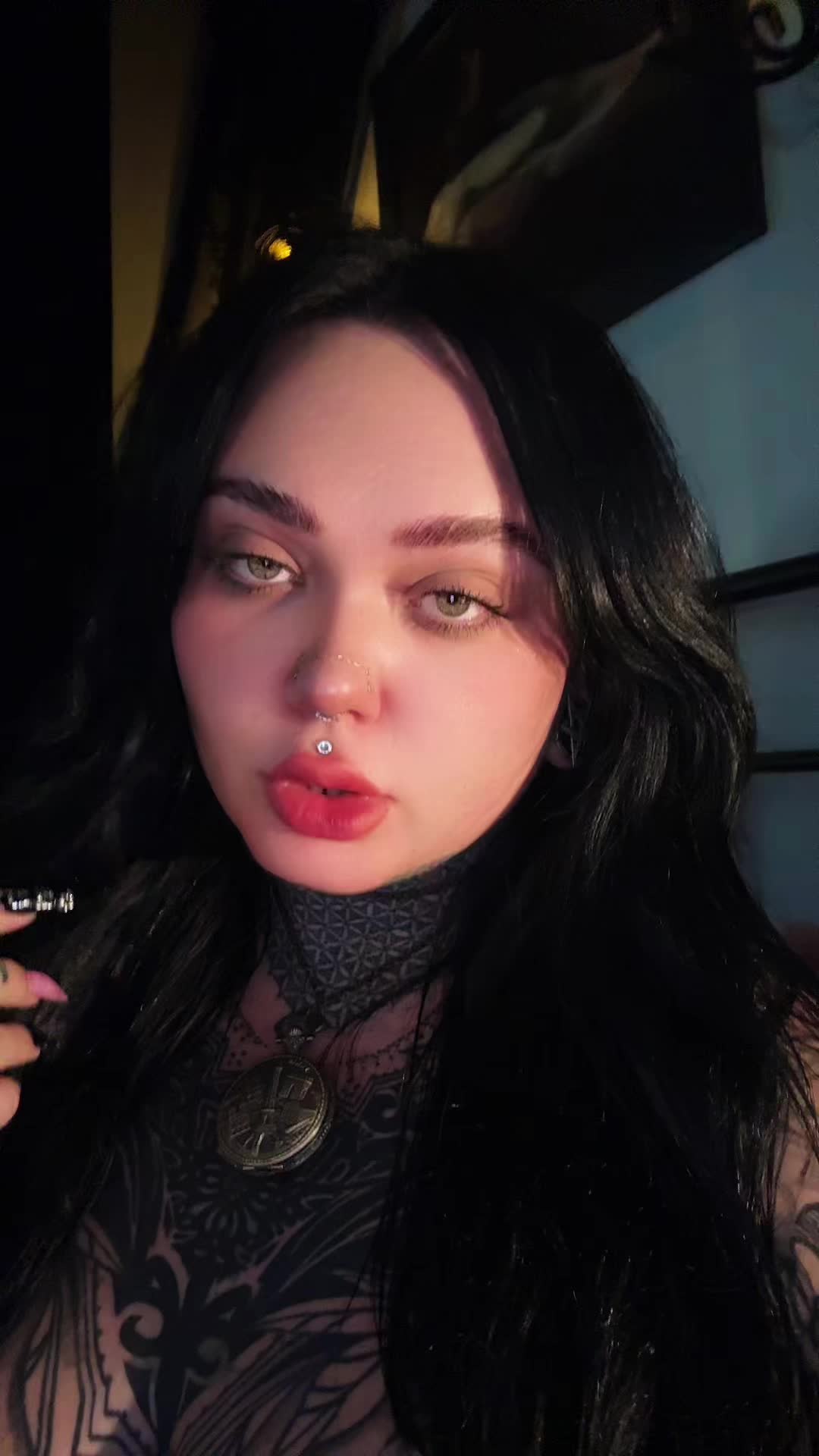 @🦇ℬ𝓇ℴℴ𝓀𝓁𝓎𝓃𝓃🦇