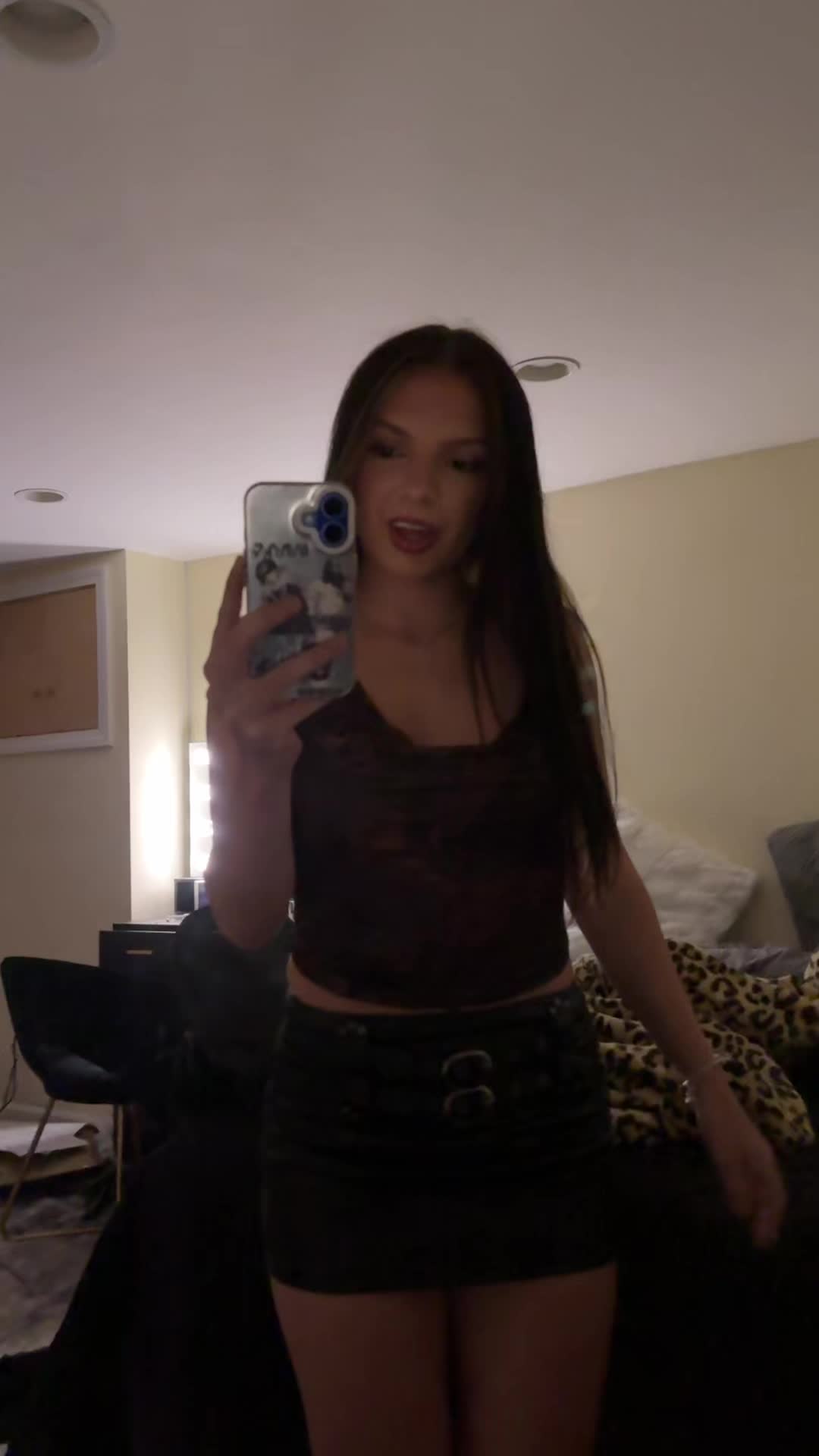 @️