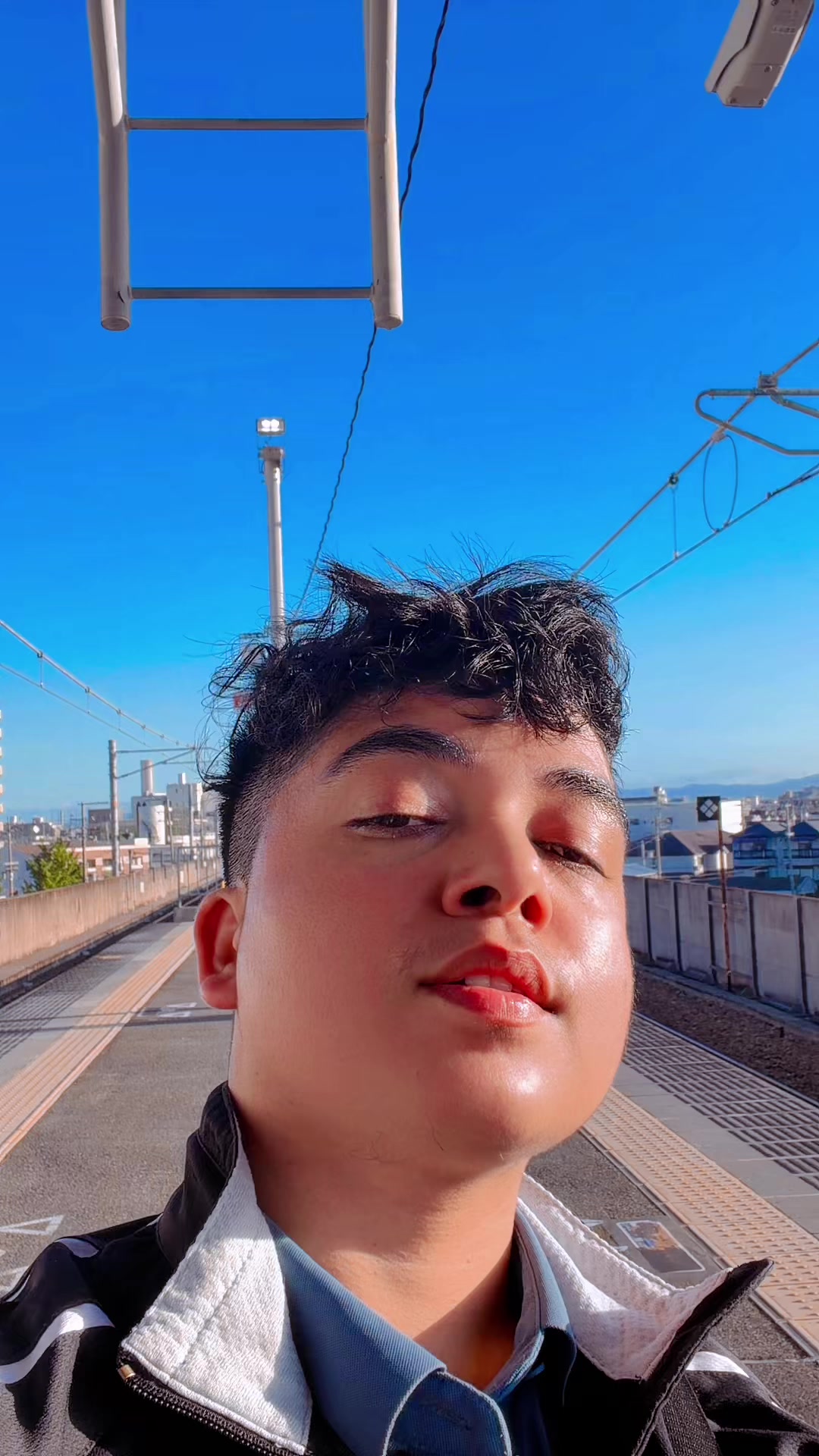 @0ooyimor