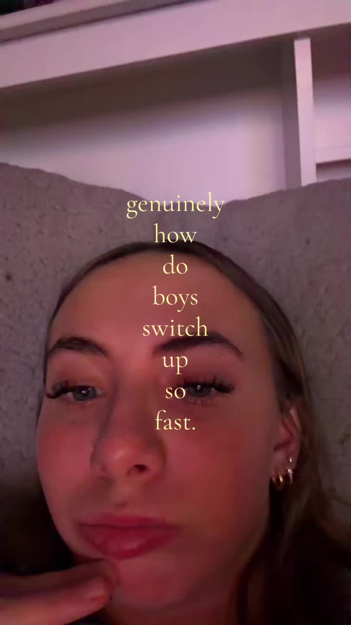 @???