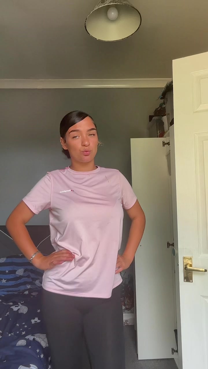 @mileymoo.