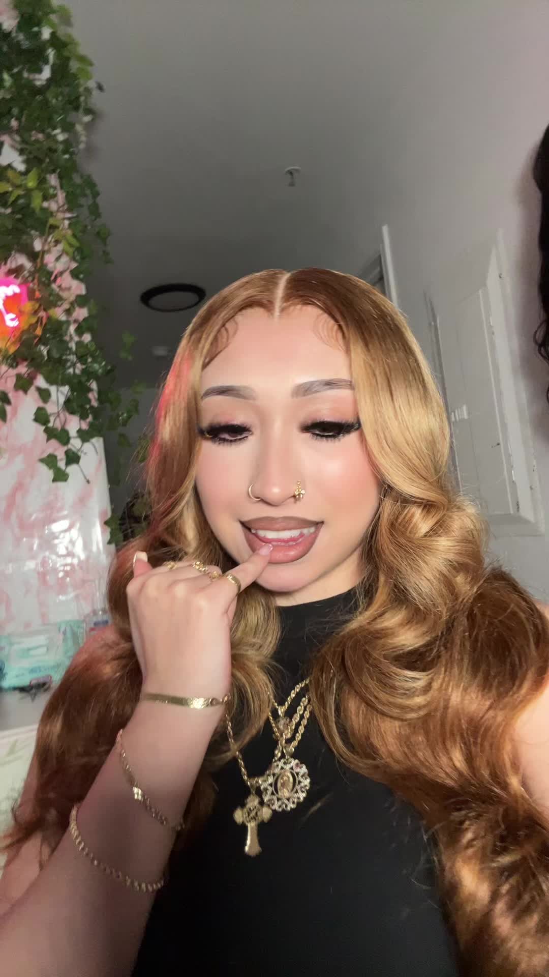 @Nikki| San Antonio Wig Stylist