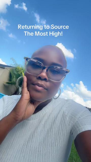 @Essence.