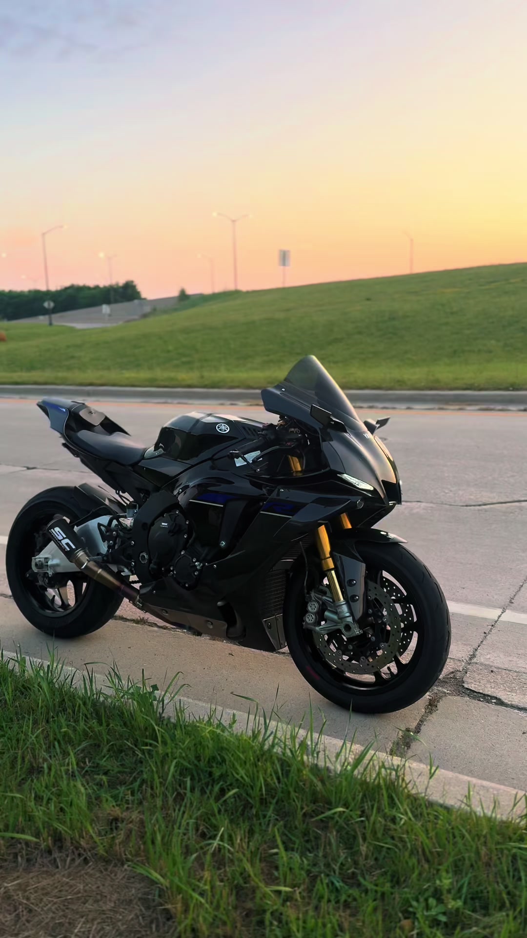 @Nickmoto__