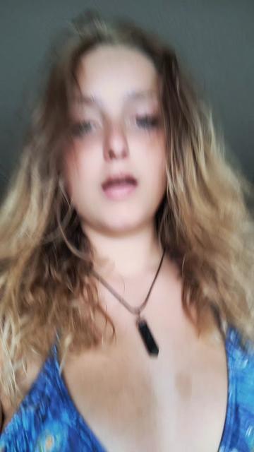 @Megan💋