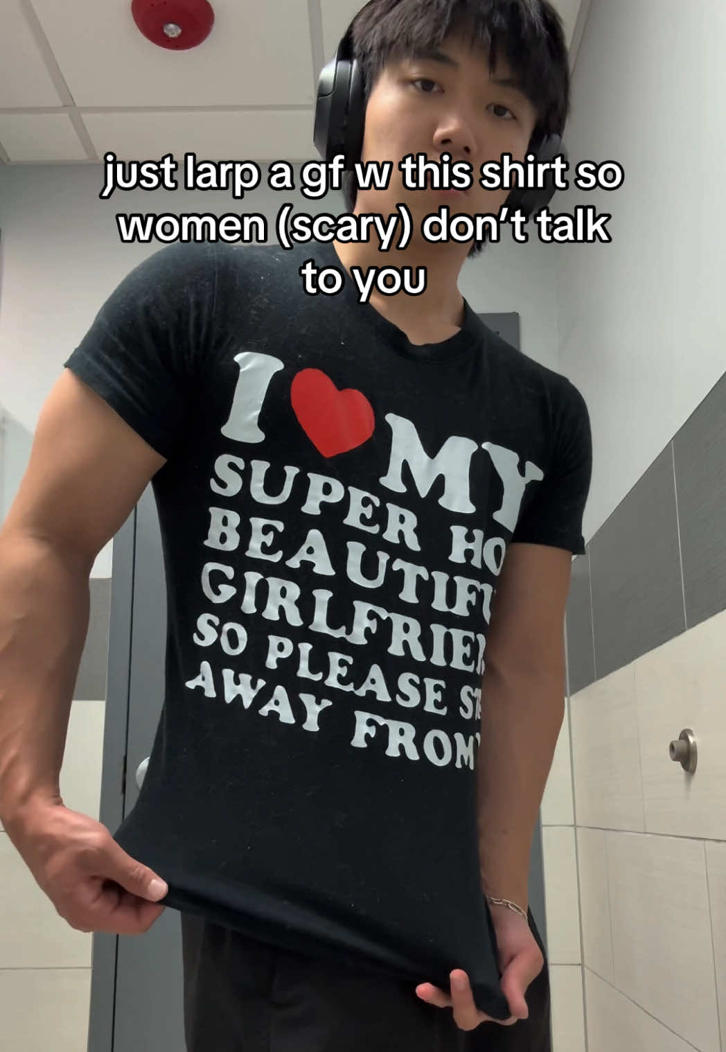 @jeehofinds
