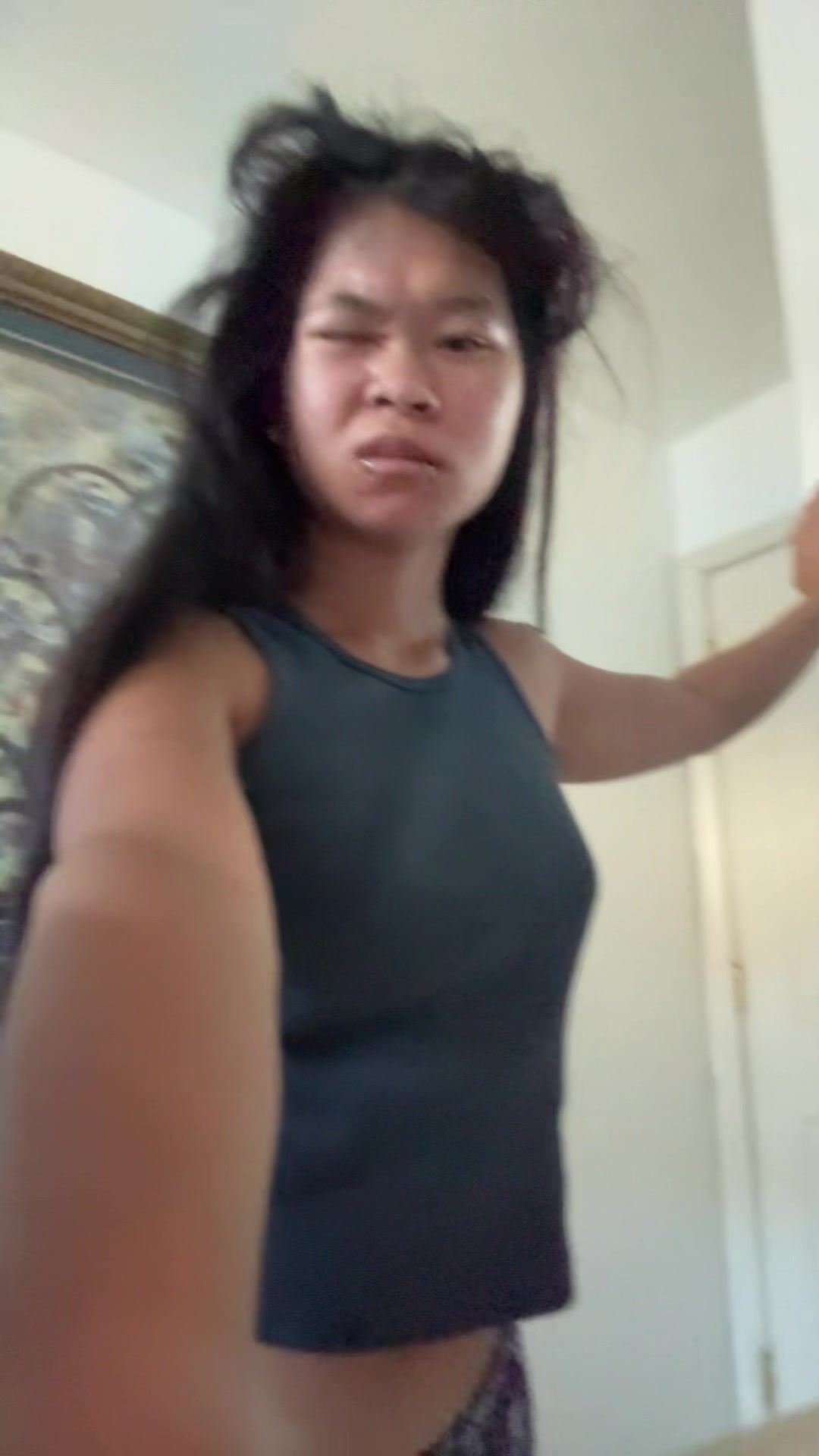 @￼