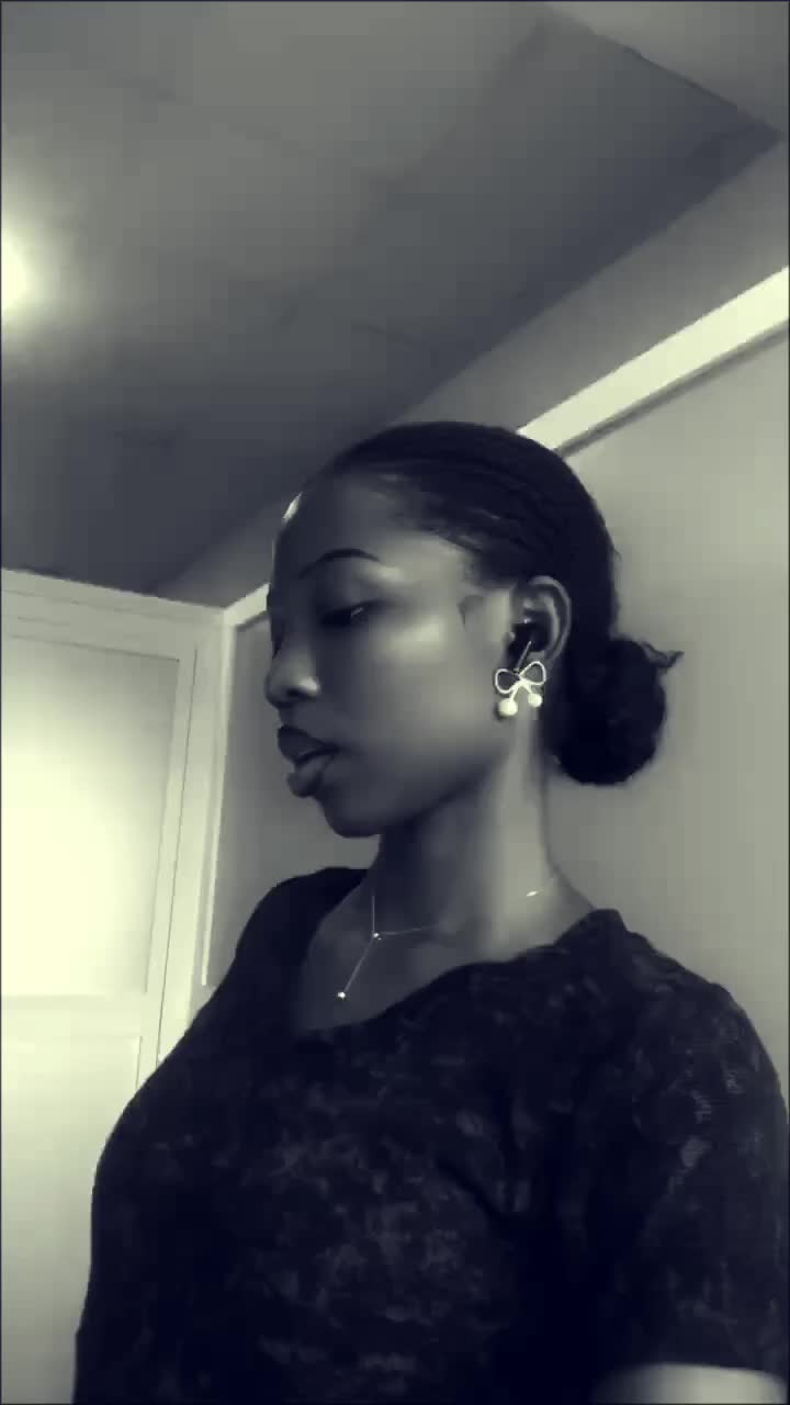 @_MOYIN_OLUWA_🦋