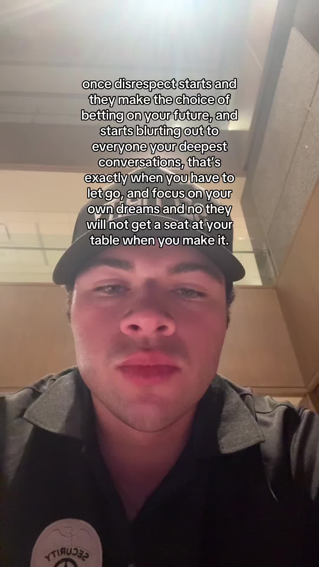 @dommydarko