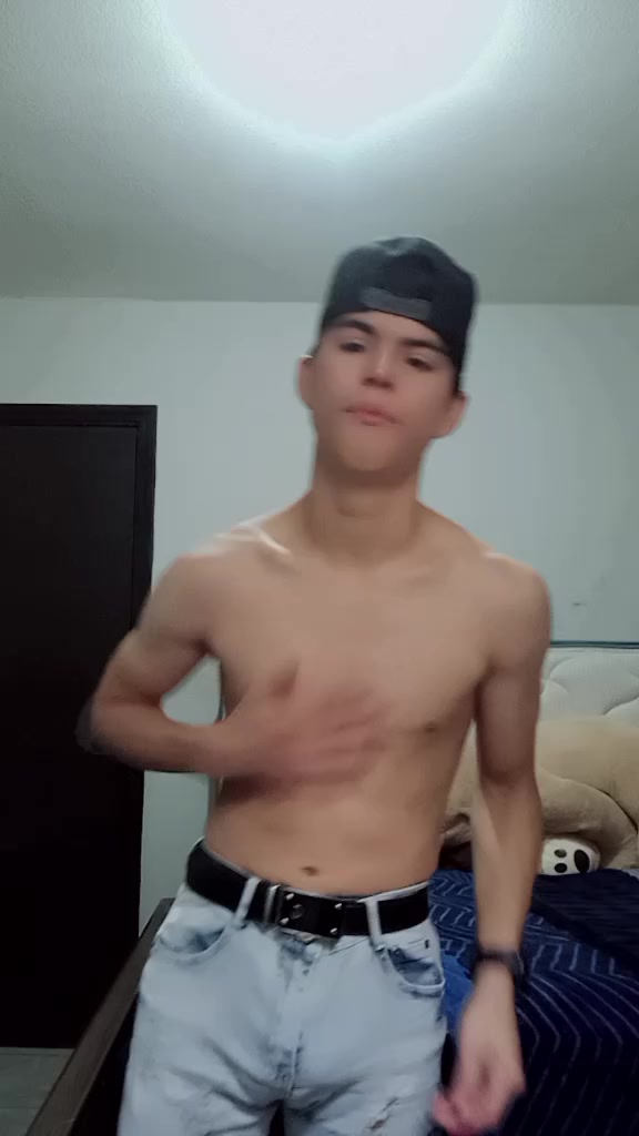 @Javier Eduardo🇲🇽 🏳️🌈