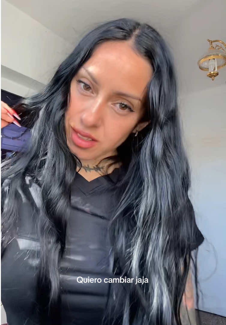 @vaneswaggy