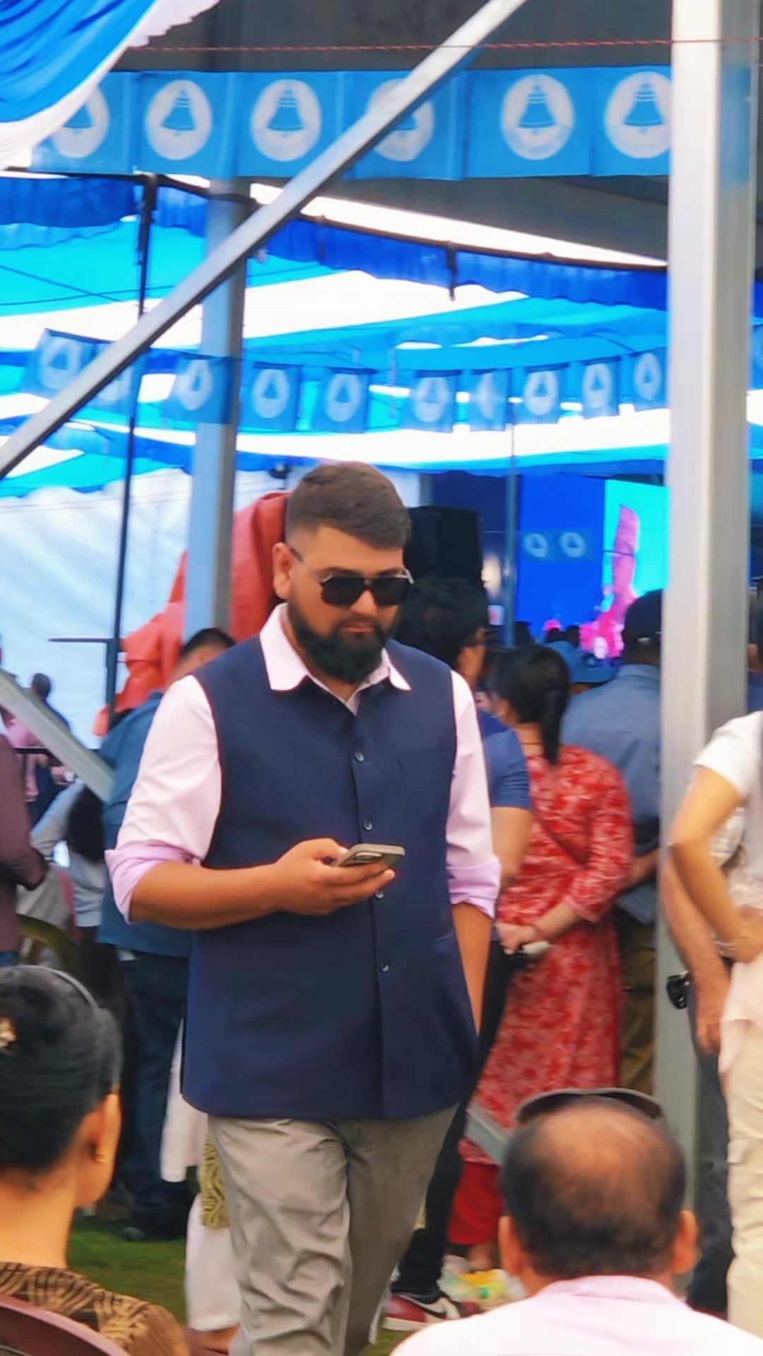 @दिनेश बिक्रम शाही