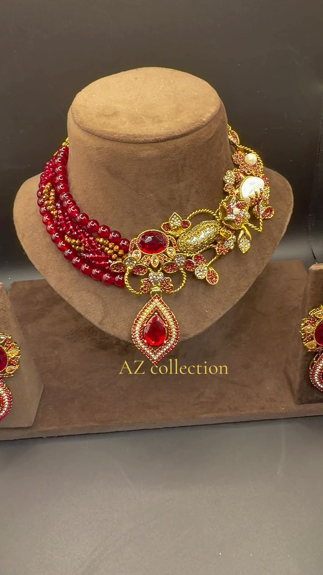 @AZ Collections