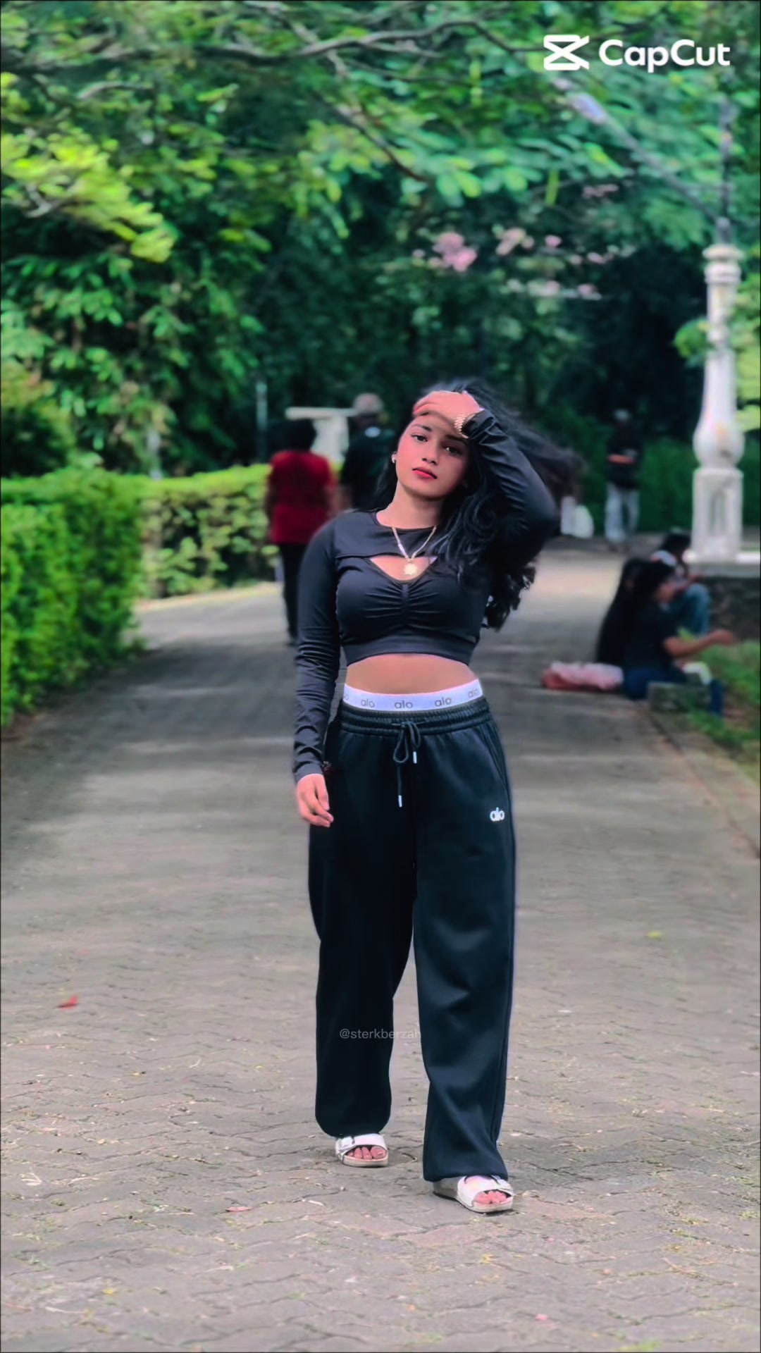 @𝐌𝐀𝐒𝐇𝐈__𝐐𝐖𝐄𝐄𝐍 ❤️?