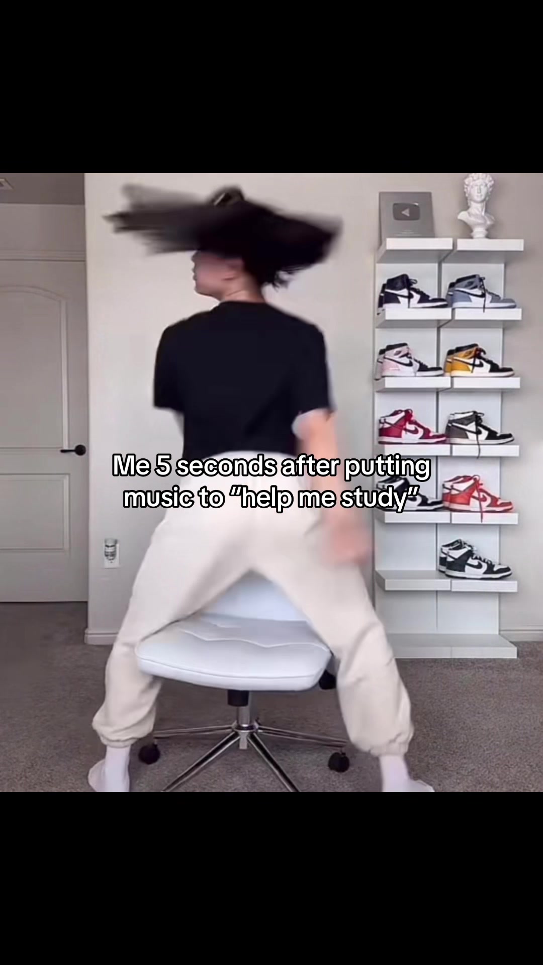 @Sara🎀