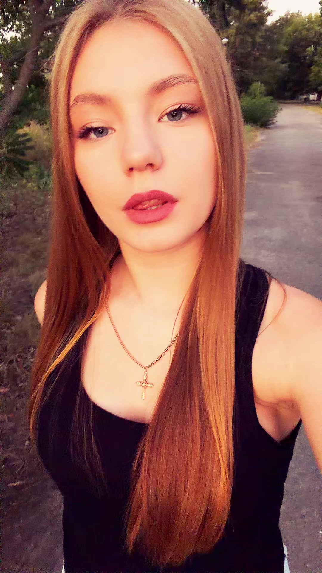 @Вікторія