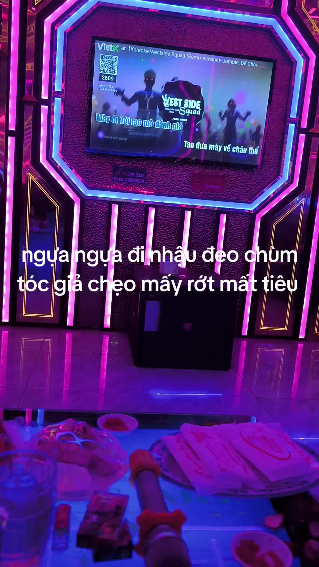 @Mẹ s&oacute;c_s&acirc;u
