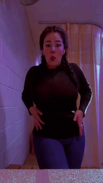 @Aleboo09