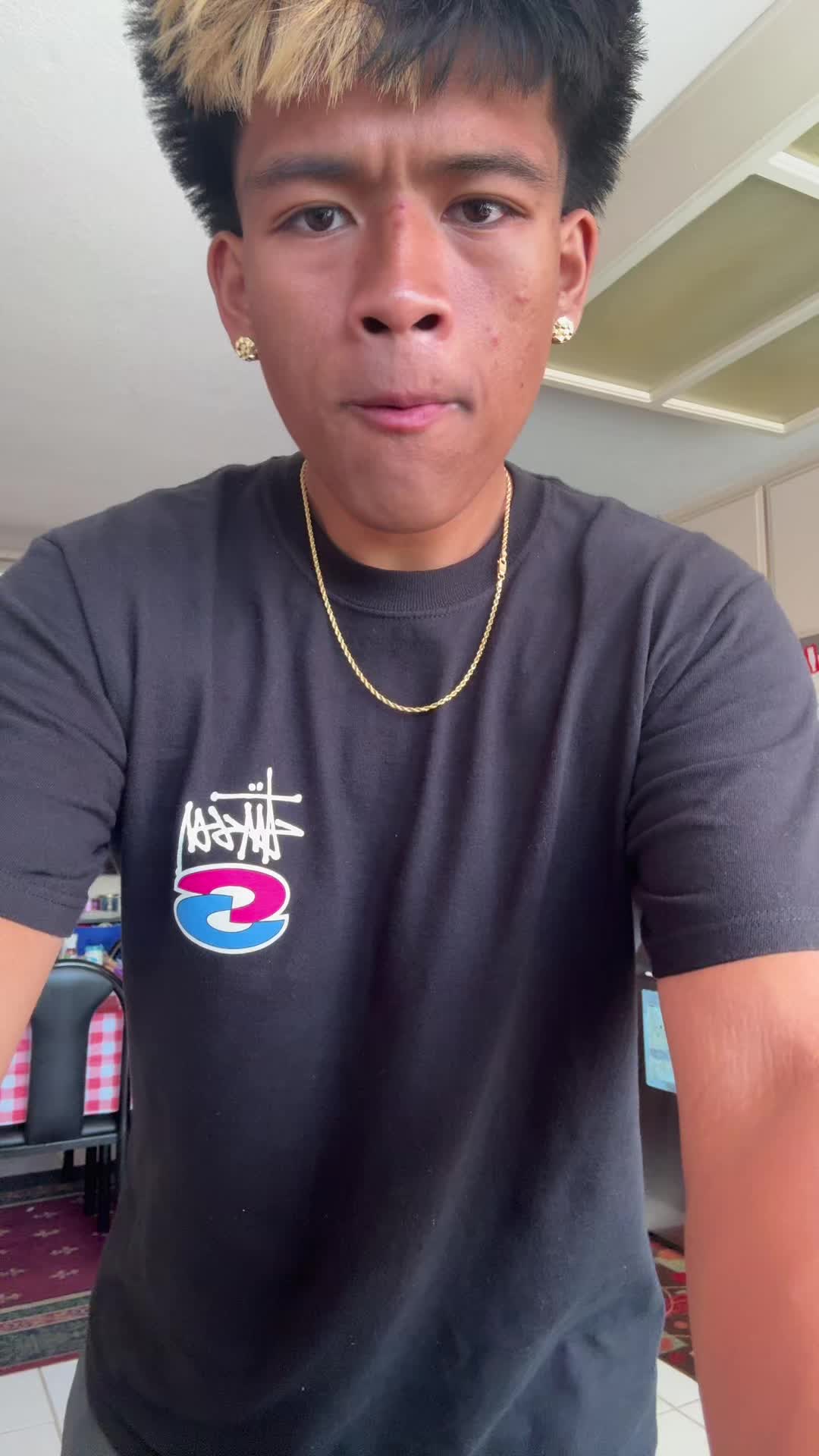 @g