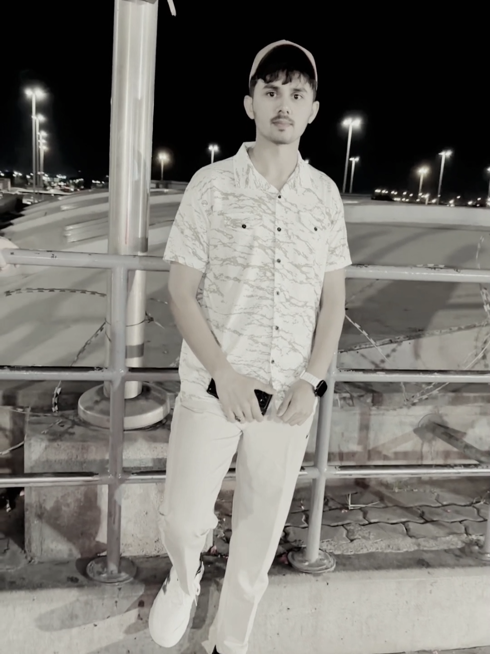 @👑<<(سـکـریہ) &bull;𝗠𝗘𝗪𝗔𝗧𝗜>⚔️