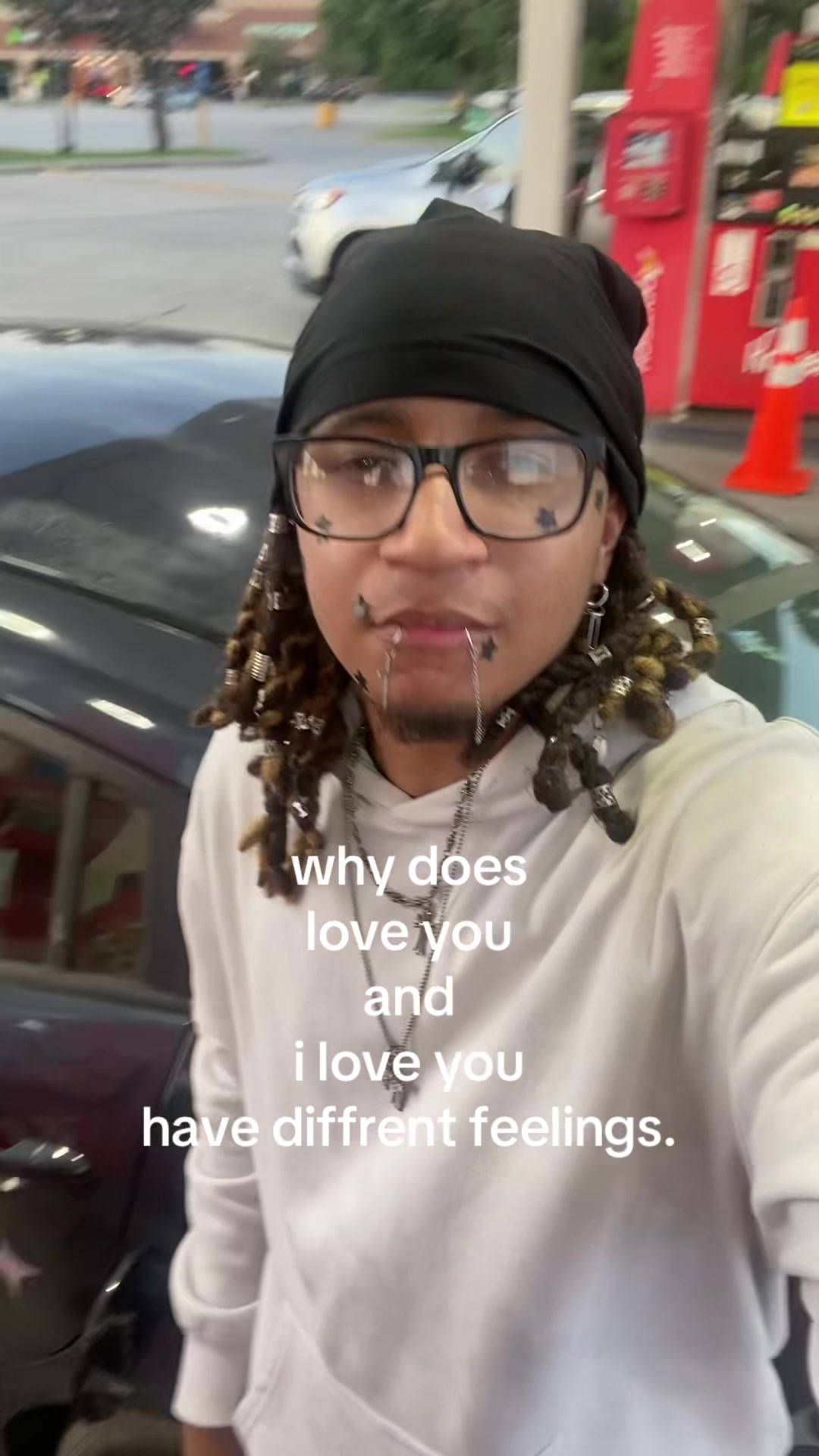 @whoz_twistann