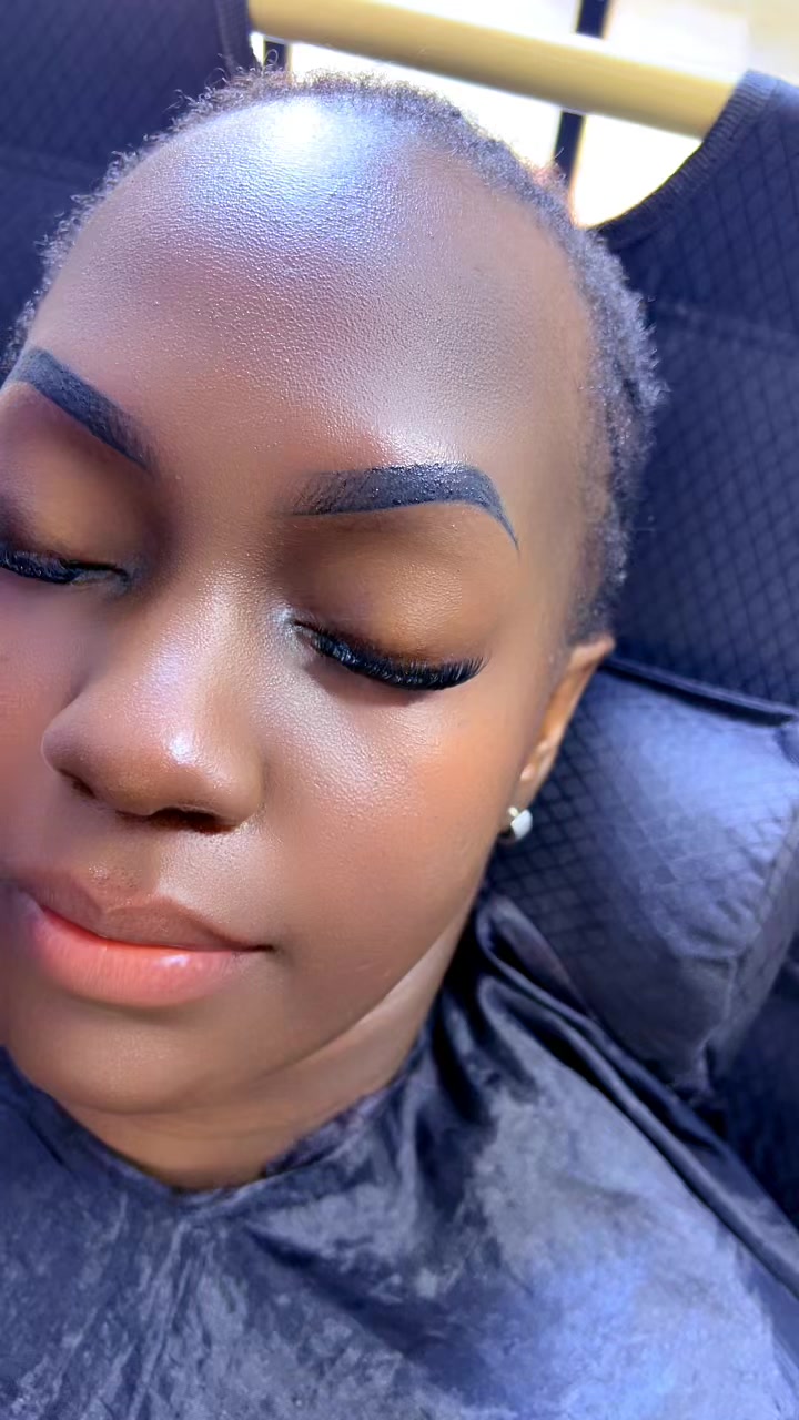 @Dr.eyebrows1