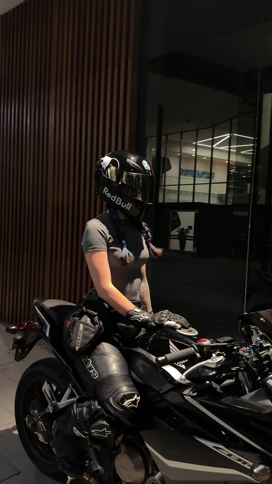 @sslowercbr