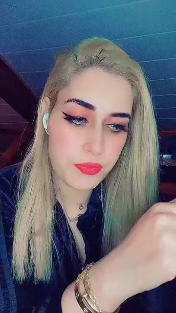 @ألأستاذة نجوى ((وحش الكون))