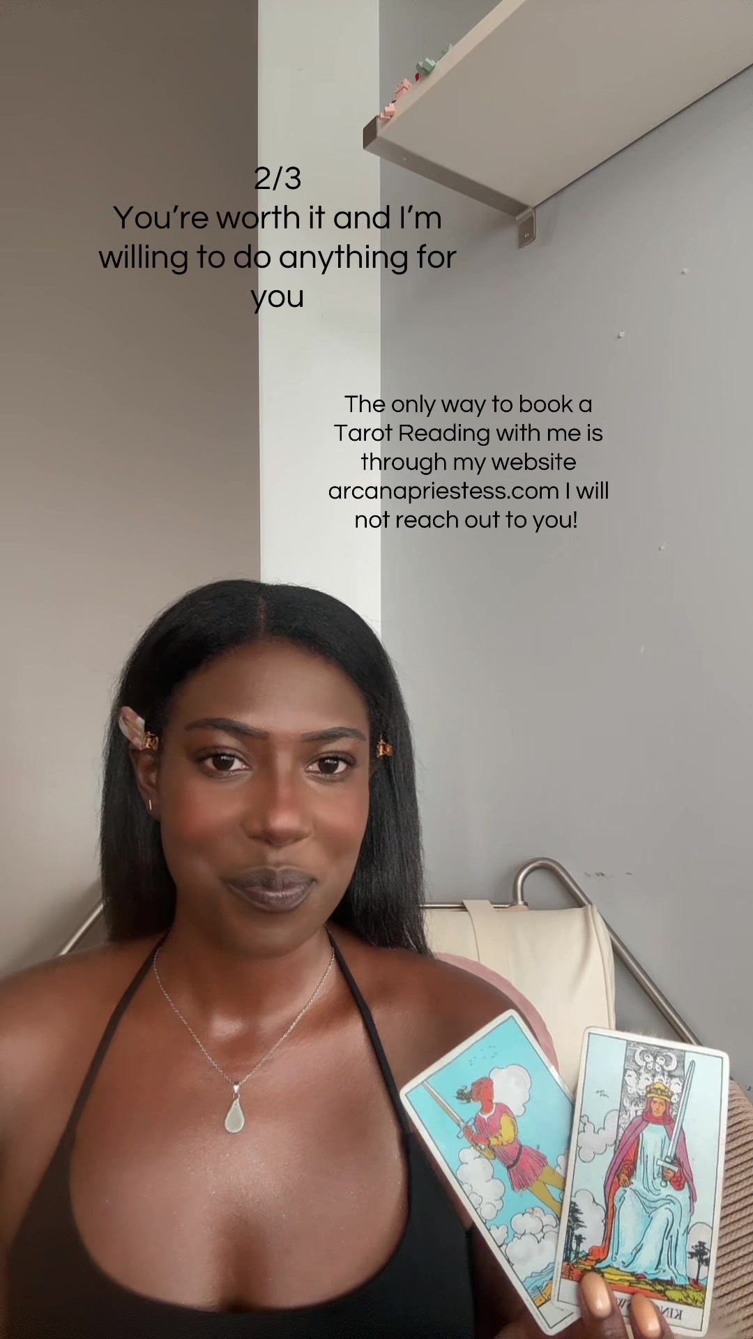 @Arcana Priestess Tarot Reader