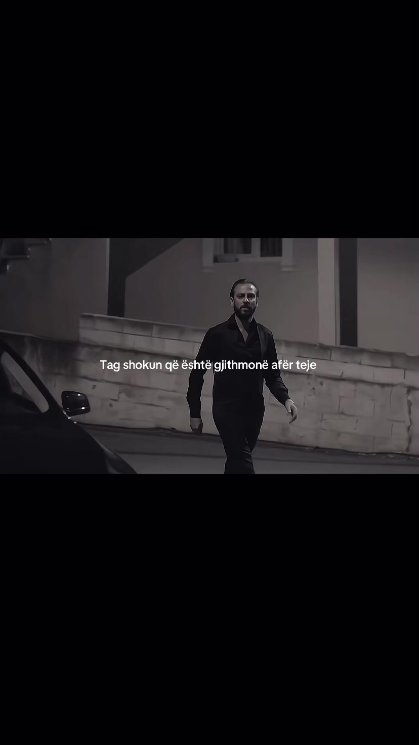 @<