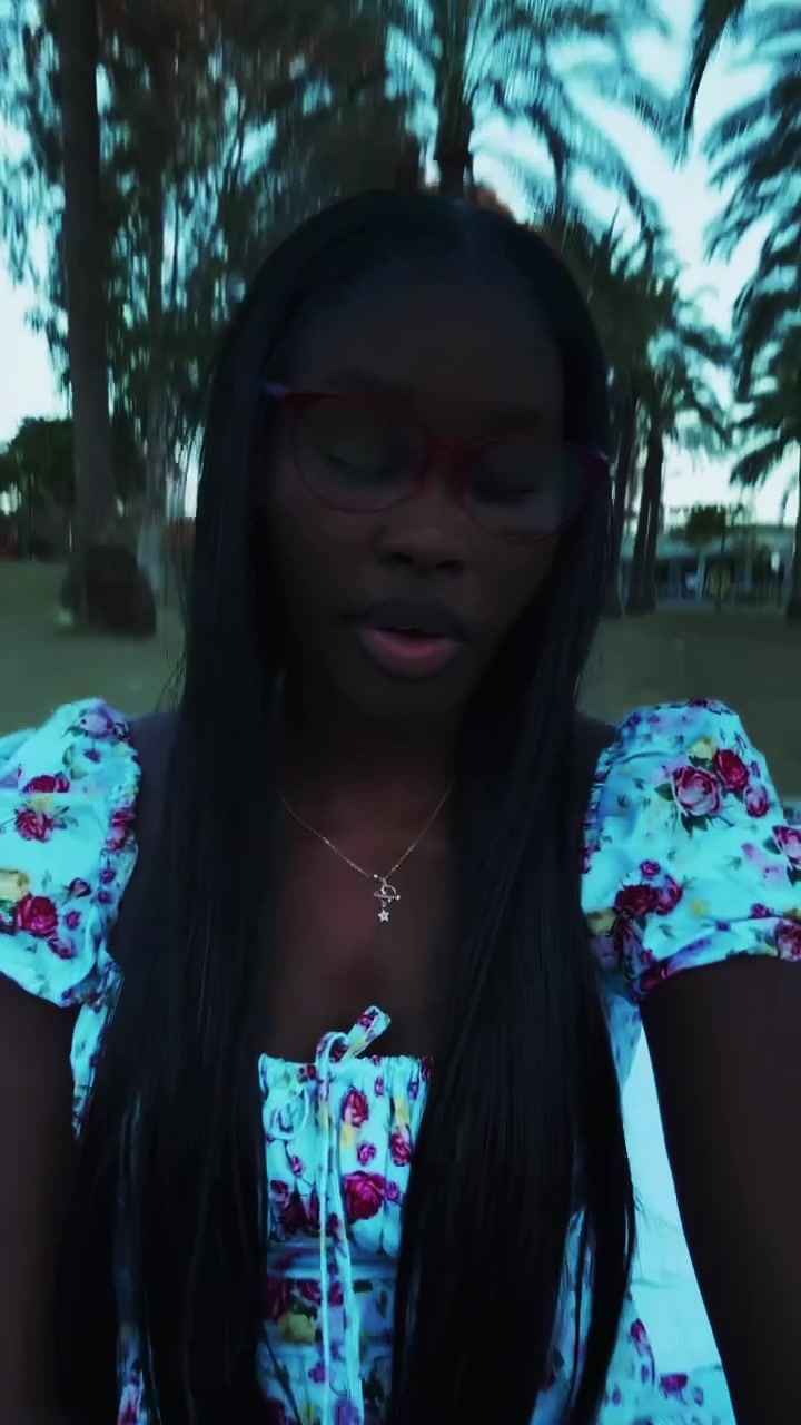 @Lìñã Bęļĺá