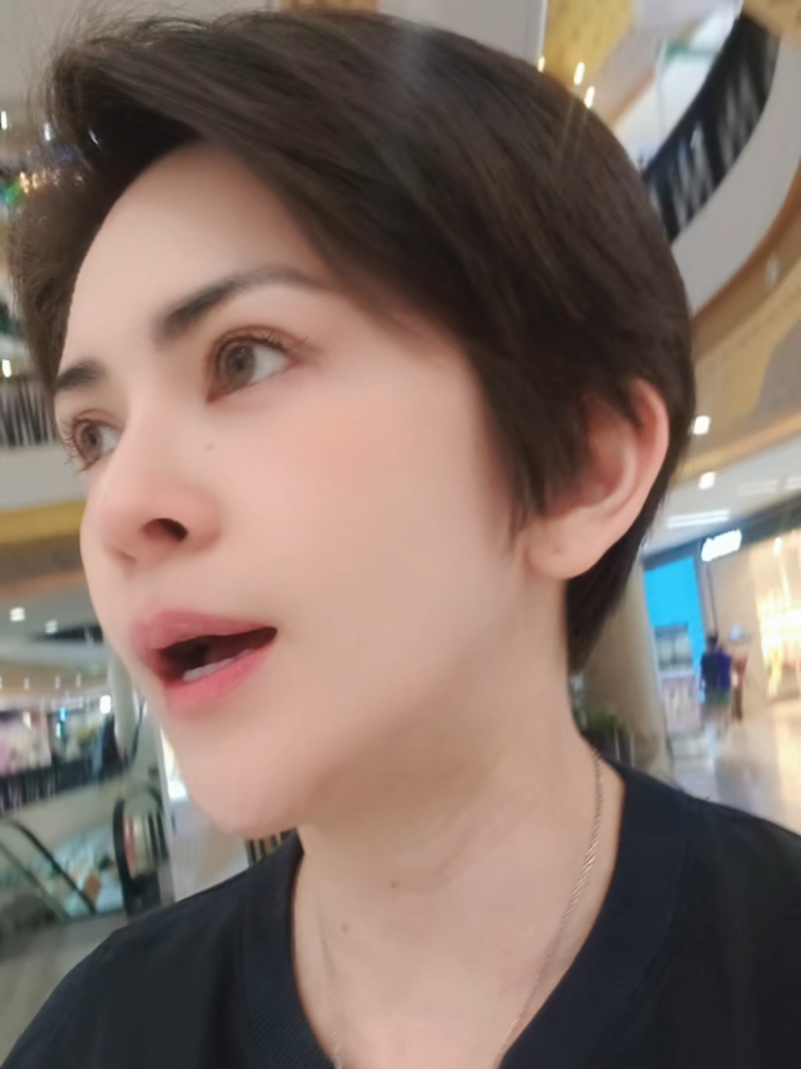 @แอมนะเนี่ย