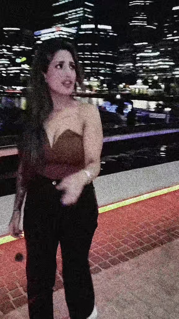 @Aarzoo 💋