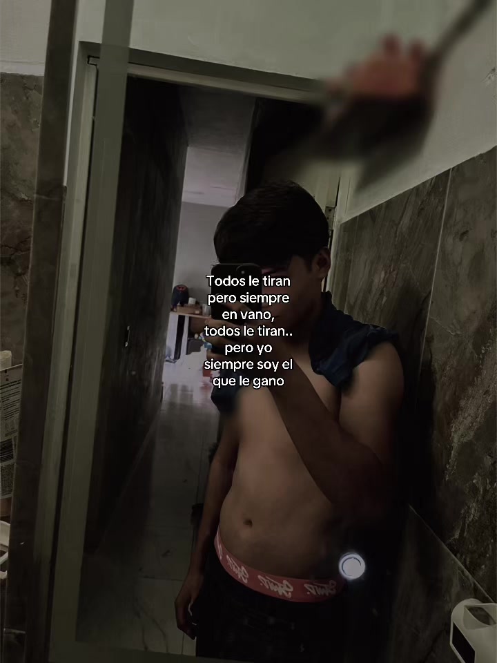 @👤
