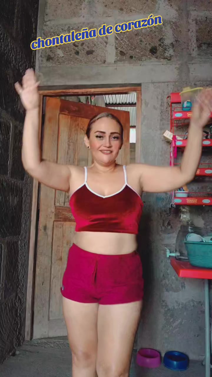 @Fernández