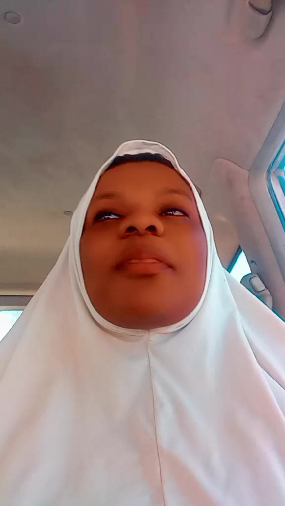 @AYOMIKUN 💕