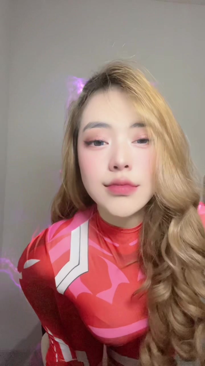 @_ayang9