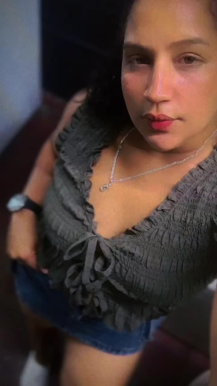 @Julissa Hernandez