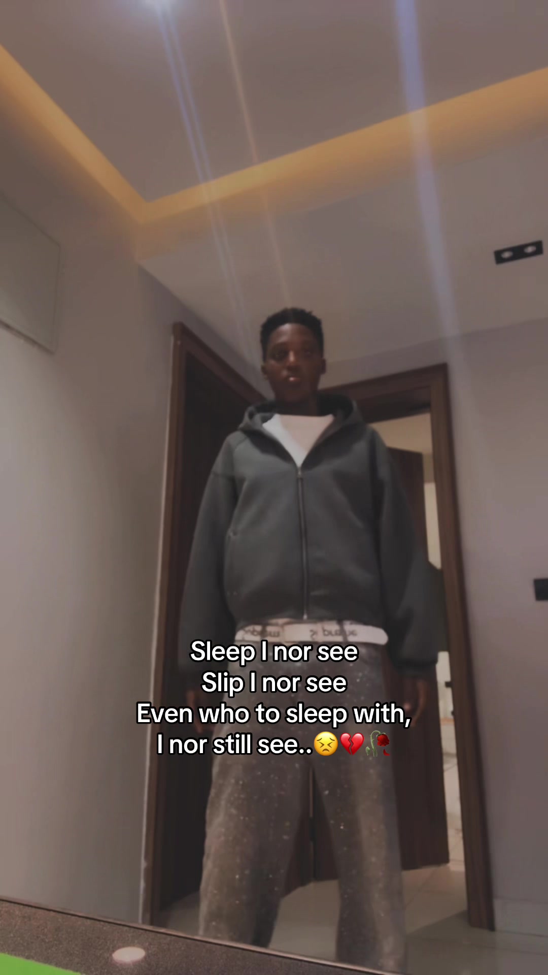 @𝐌𝐑. 𝐍𝐎𝐍𝐂𝐇𝐀𝐋𝐀𝐍𝐓🌴🤍