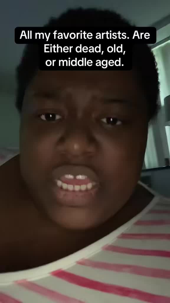 @AnnieBlueberry