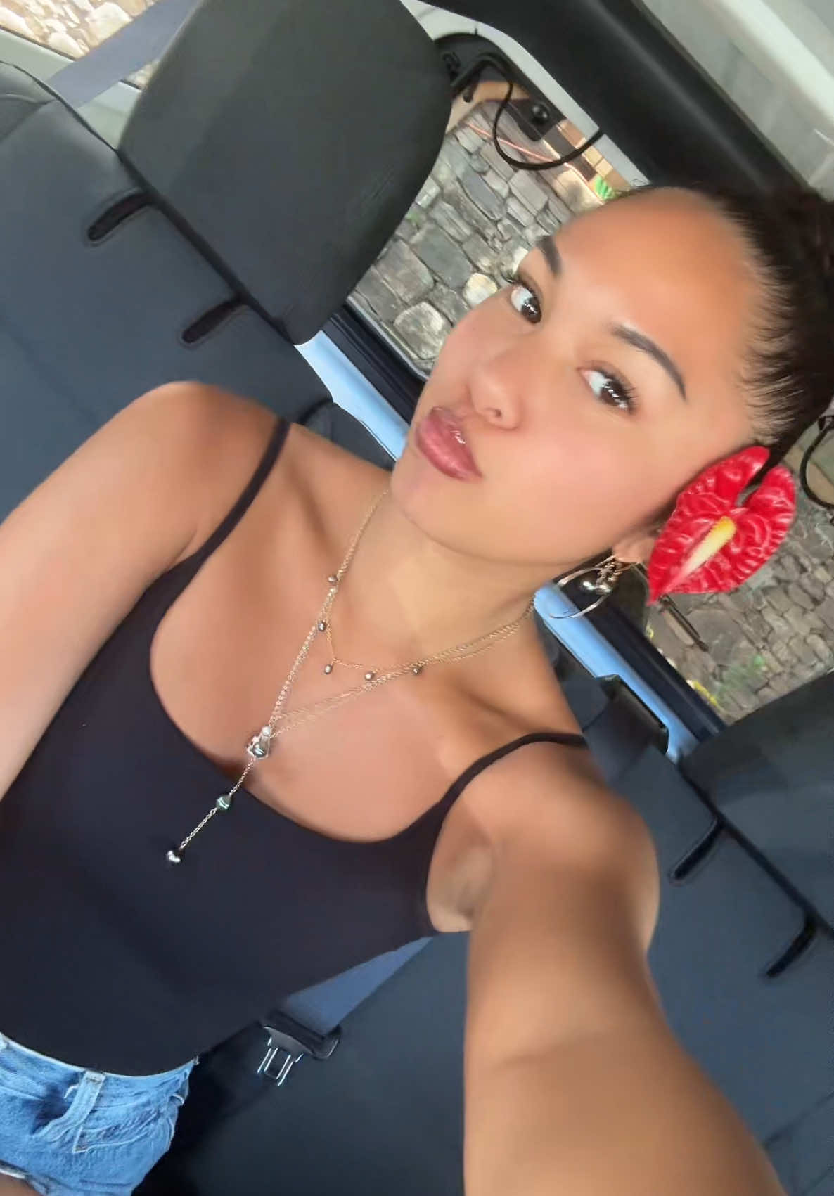 @SOPHIA NICOLE