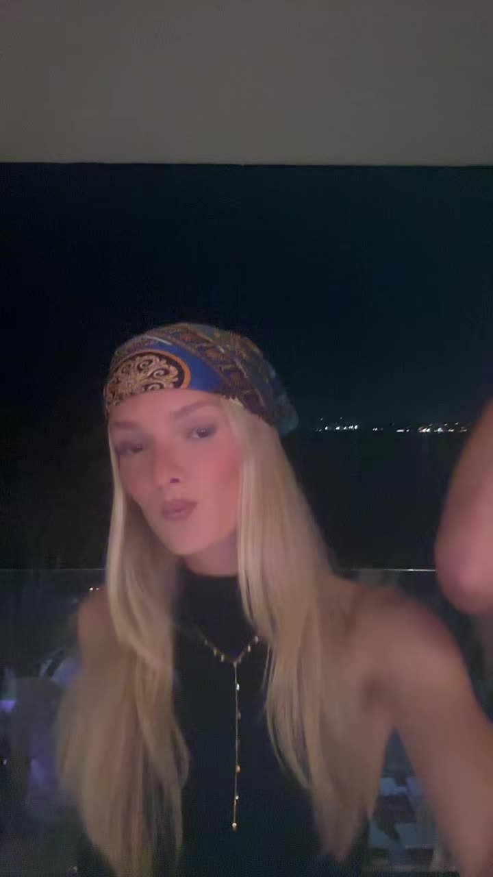 @elsandersonn