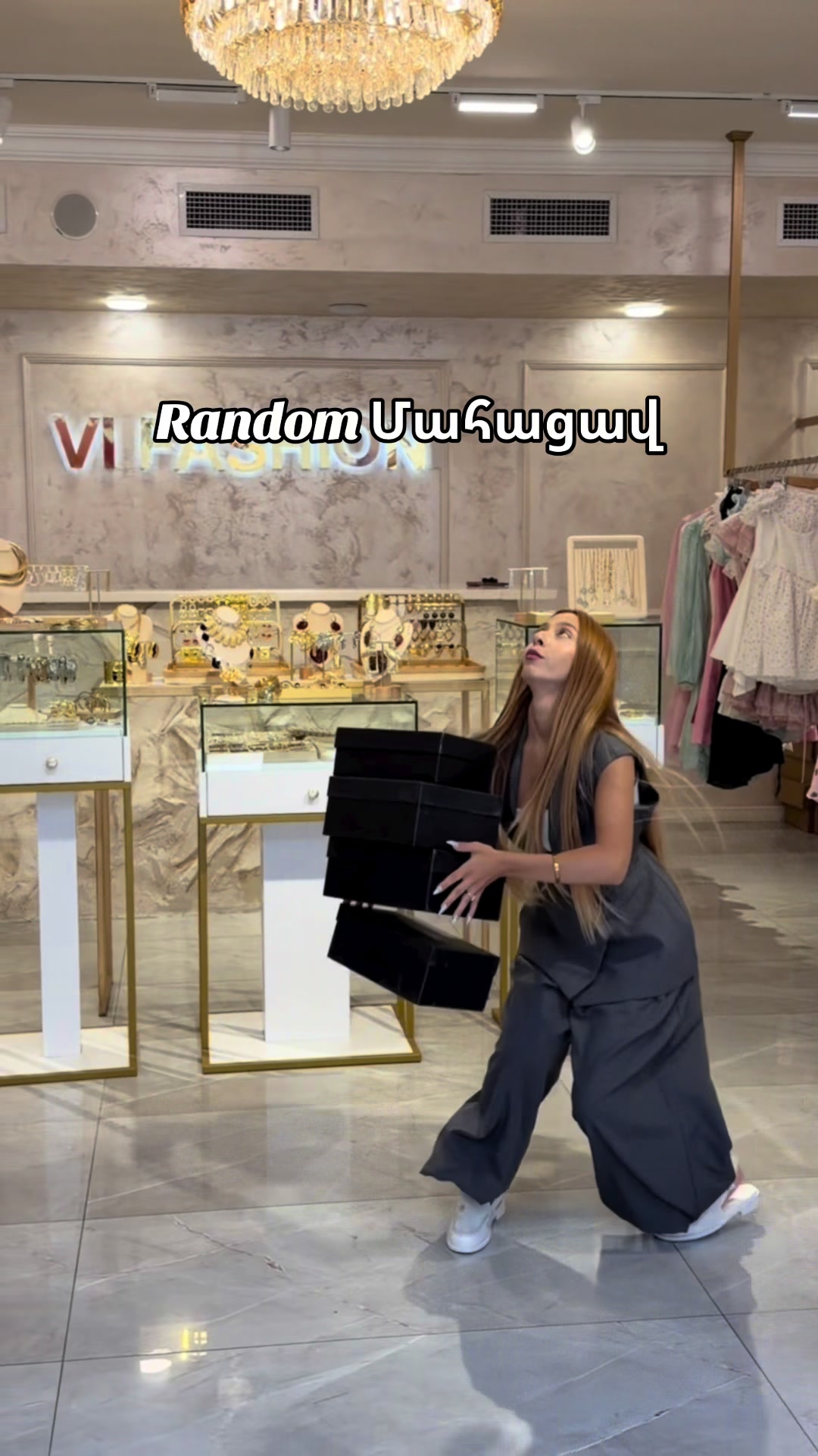 @Vi Fashion