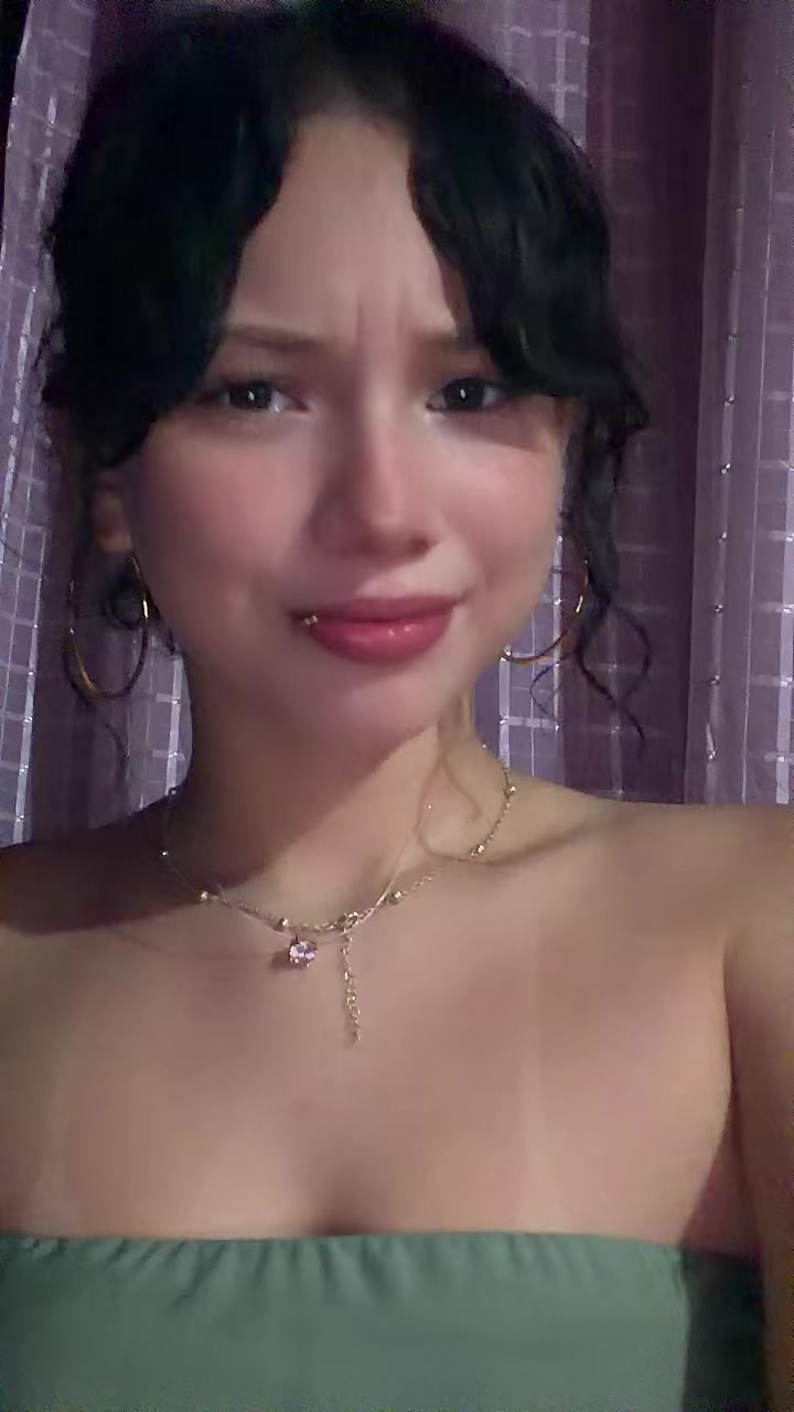 @ラリサ