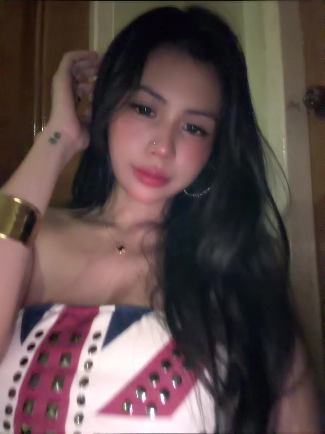 @kmelly22