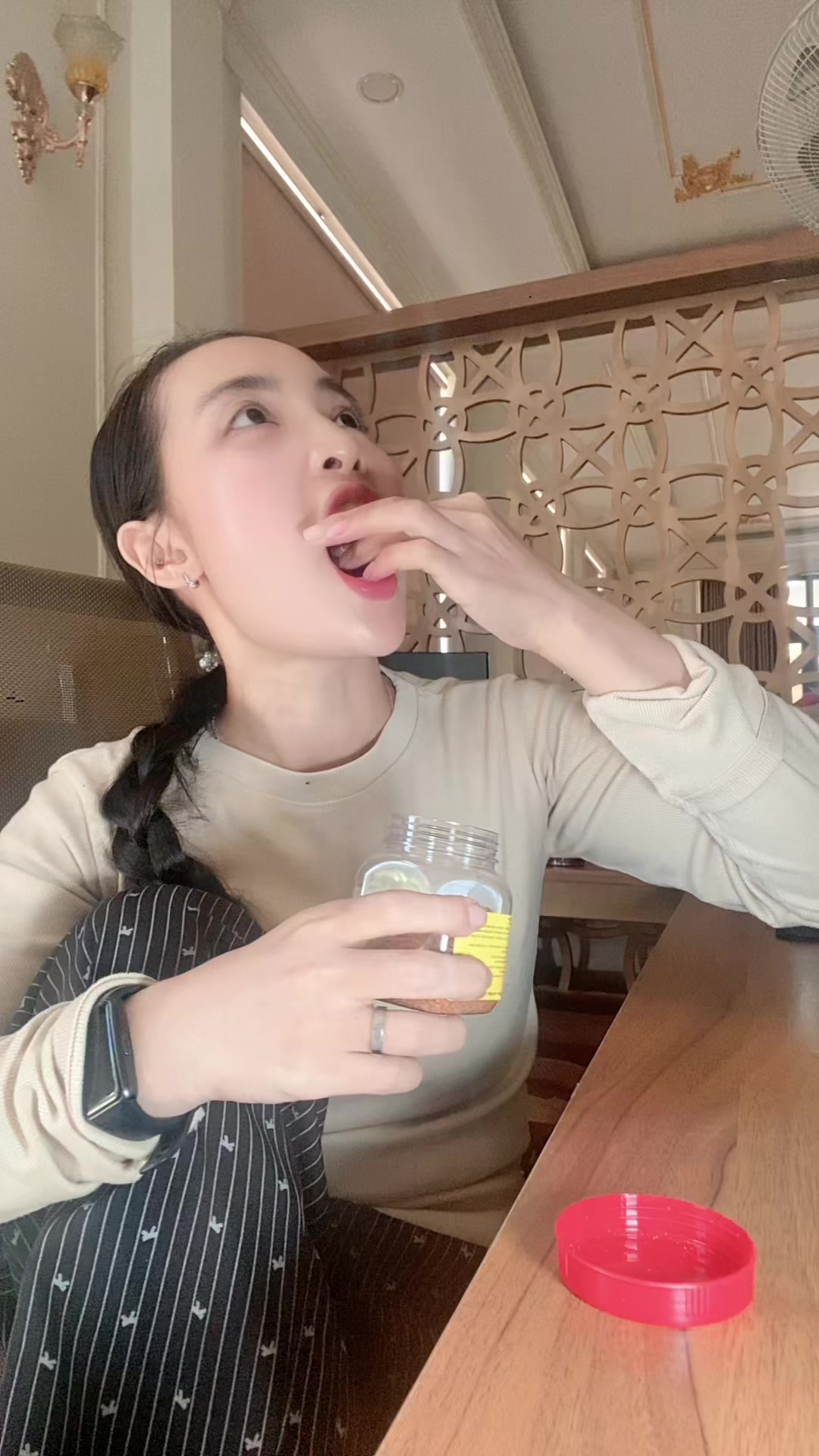 @Yến Trần.