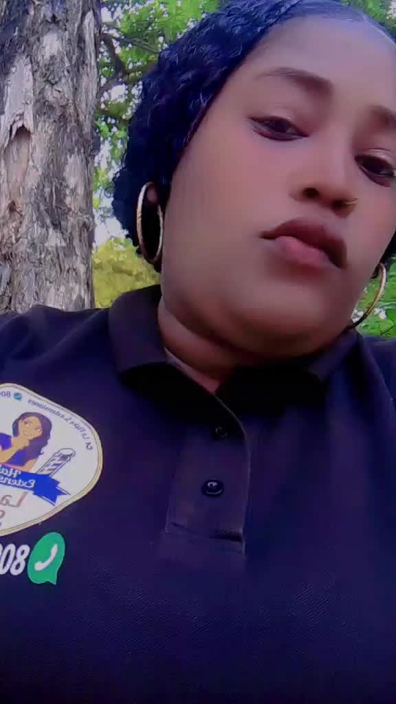 @(-.-)_BRENDA_TRENSAS_(-.-)....